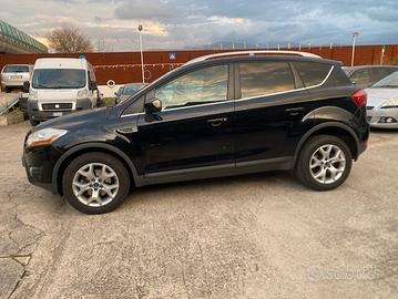 Ford Kuga Kuga+ 2.0 TDCi 136 CV 2WD DPF