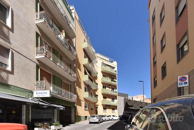 3 LOCALI A CAGLIARI