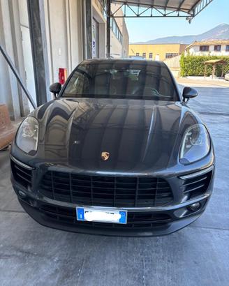 Porsche macan s