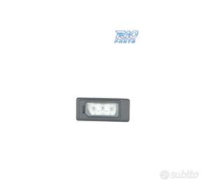 LUCE TARGA A LED AUDI TT 06-14 CON PORTALAMPADA
