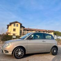 LANCIA YPSILON BENZINA, ANCHE PER NEOPATENTATI