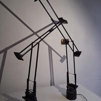 lampada da scrivania artemide modello tizio 35