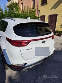 AUTO IN PERFETTE CONDIZIONI