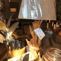 Lampada con stelo legno marino