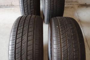 Treno 4 Pneumatici Estivi Sportcat CSC-303 - 235/5