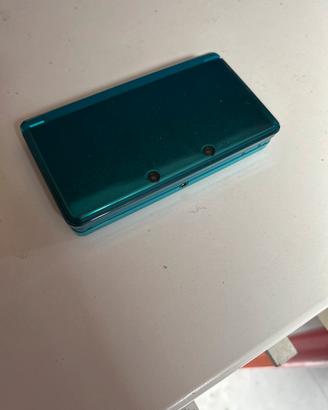 Nintendo 3ds con giochi pokemon