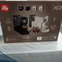 macchina caffè illy 