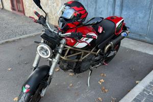 Ducati Monster 600