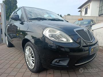Lancia - Ypsilon Ypsilon 1.2 8v Ego 5 POSTI NEOPAT