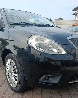 Lancia - Ypsilon Ypsilon 1.2 8v Ego 5 POSTI NEOPAT