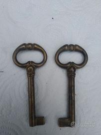 2 Chiavi nuove stile antico per mobili