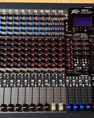 Mixer peavey 16 FX