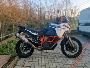 KTM 1090 Adventure R