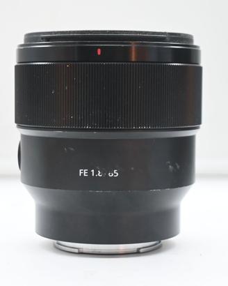 Sony FE 85mm f/1.8