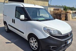 Fiat Doblò 1.6 Multijet 3 Posti 105cv Fattura