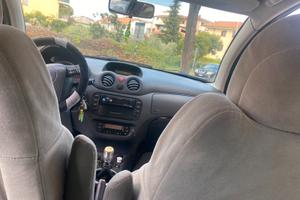 Auto Citroen c3