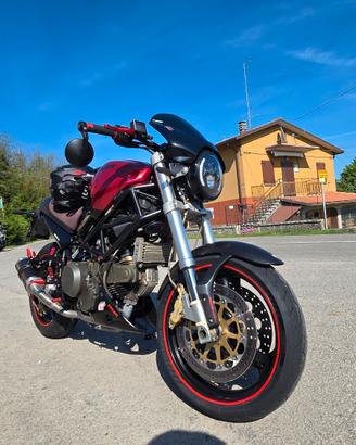 Ducati Monster 750 Dark