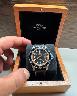 Glycine Combat Sub Automatic ETA 2824 Swiss Made