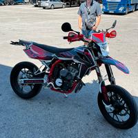 Swm sm 125 r ABS
