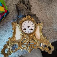 Orologio da tavolo antico in bronzo