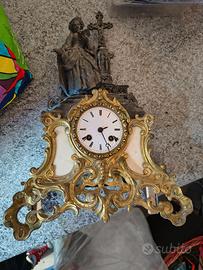 Orologio da tavolo antico in bronzo