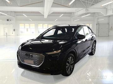AUDI Q4 E-TRON 45 E-TRON QUATTRO BUSINESS ADVANCED