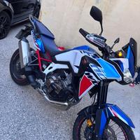 Africa twin 1100 automatica unico proprietario