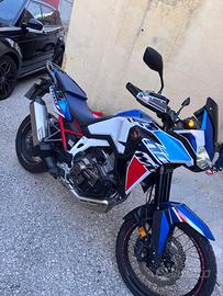 Africa twin 1100 automatica unico proprietario