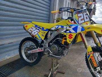 Suzuki rmz 250