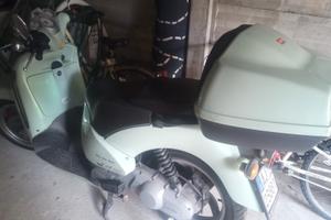 aprilia scarabeo 150cc
