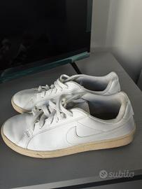 Sneakers Nike bianche taglia 38 