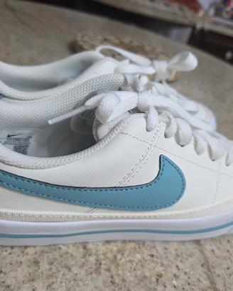 Nike Court Legacy (modello DA5380-133)
