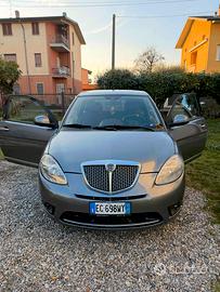 LANCIA Y 2010