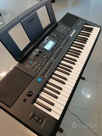 Tastiera Yamaha PSR-E473