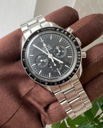 Omega Speedmaster Moonwatch