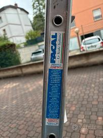 Scala doppia alluminio Facal 2,10m con piattaforma