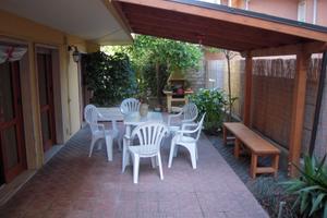 A Roseto P.T. con giardino e gazebo