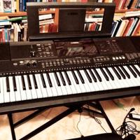 PIANO DIGITALE YAMAHA