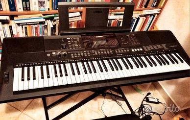 PIANO DIGITALE YAMAHA