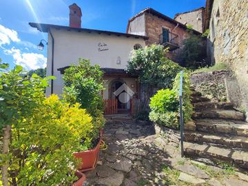 CASA INDIPENDENTE A VALBREVENNA