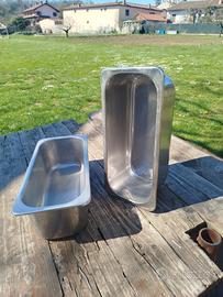 Contenitori rettangolari in acciaio 