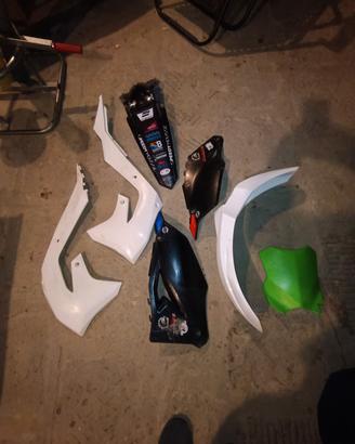 Plastiche Kawasaki kk prezzo regaloo