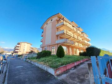 Locale Commerciale - Ufficio - Laboratorio