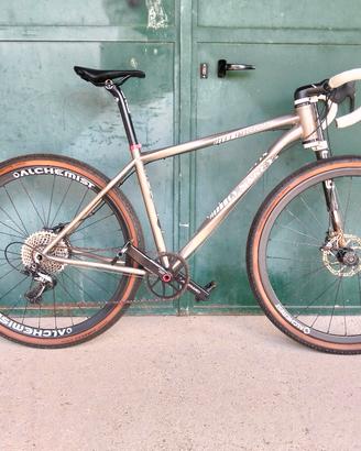 gravel titanio