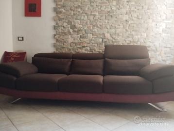 DIVANO 3 POSTI TAGLIO MODERNO