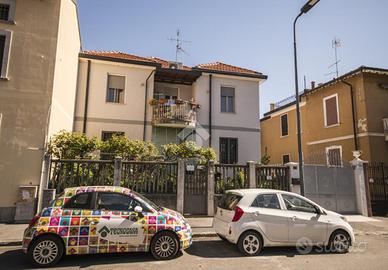 VILLA SINGOLA A MILANO