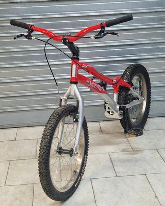 Bike trial Monty 218 kamel