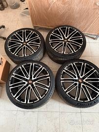 Cerchi Originali Porsche 22”- set 4 pezzi