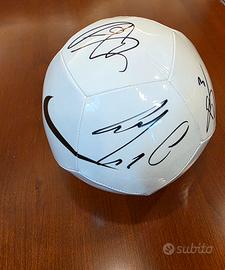 Palla autografata da 3 giocatori Juventus