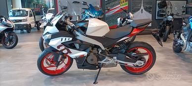 Aprilia RS 457 White